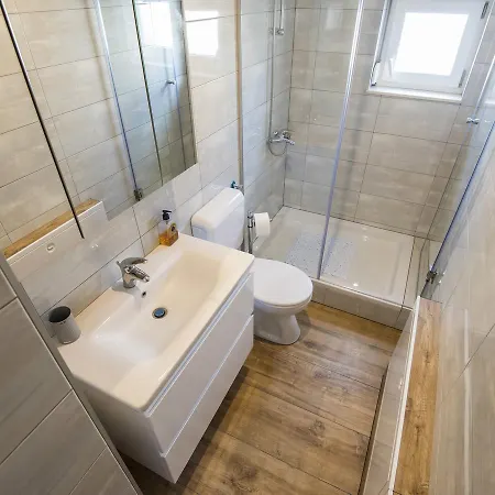 Charming In With Private Swimming Pool Задар